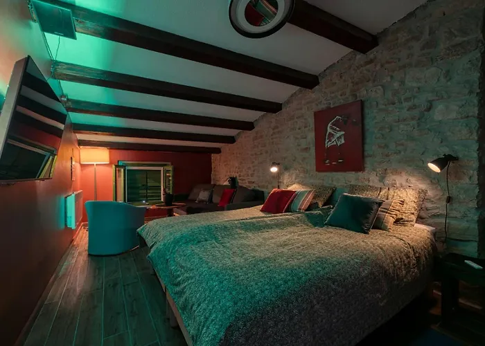 Romantic Casa Amica With Free Parking Appartement Motovun
