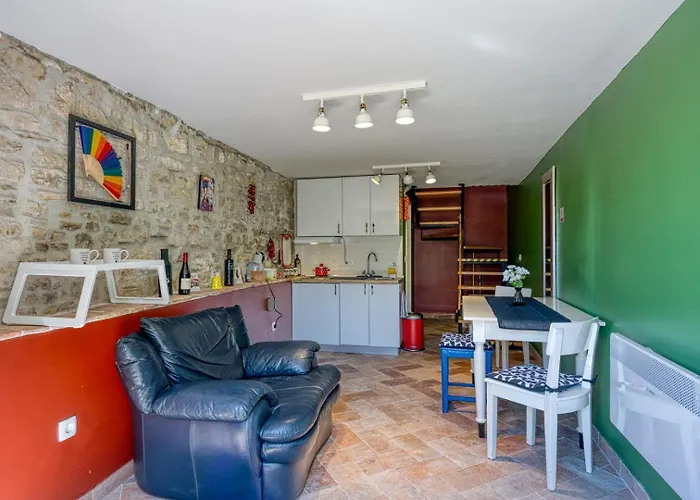 Romantic Casa Amica With Free Parking Appartement