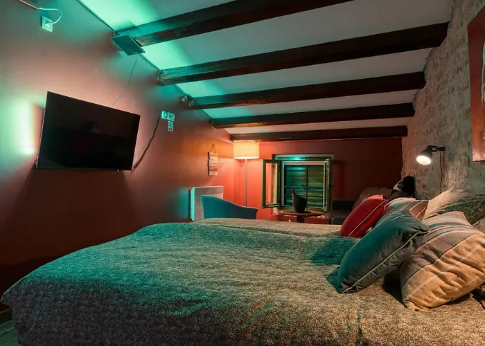 Romantic Casa Amica With Free Parking Appartement Motovun