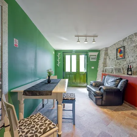 דירה Romantic Casa Amica With Free Parking *